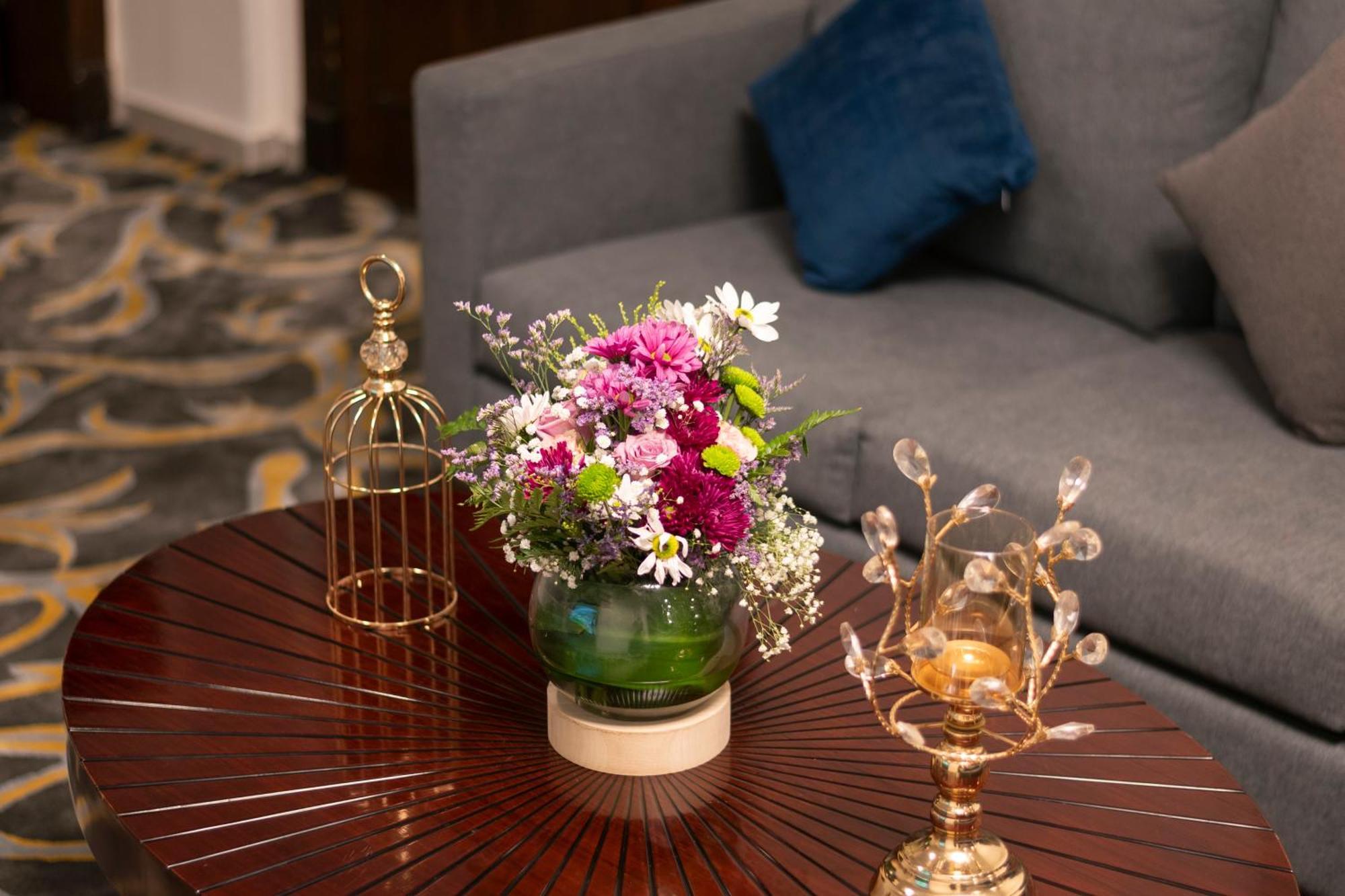 Laten Suites Prince Sultan Джедда Экстерьер фото