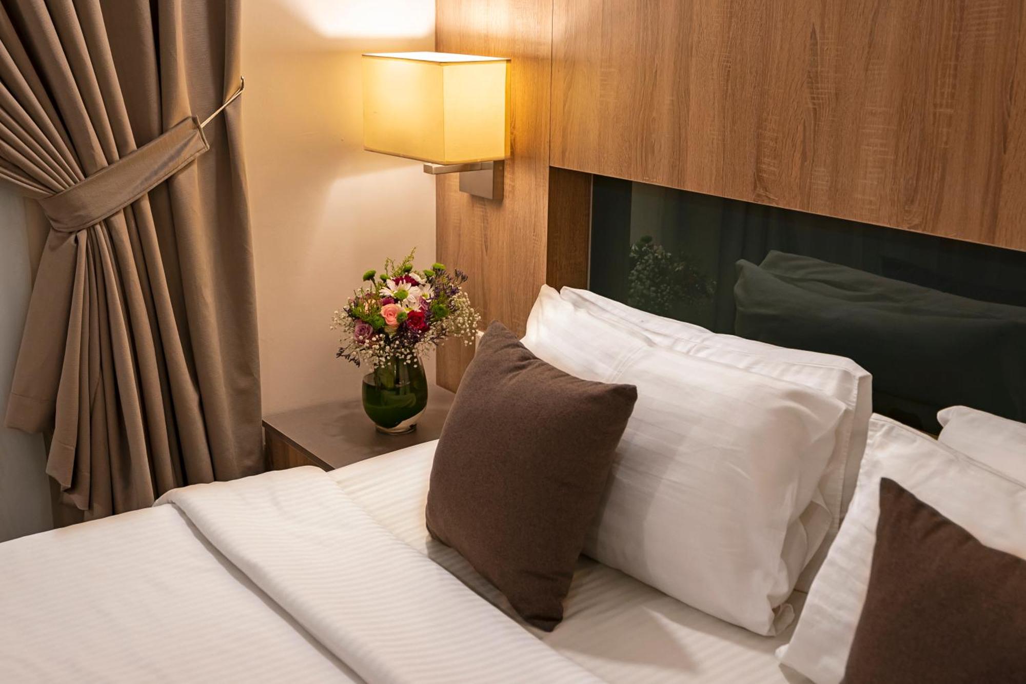 Laten Suites Prince Sultan Джедда Экстерьер фото
