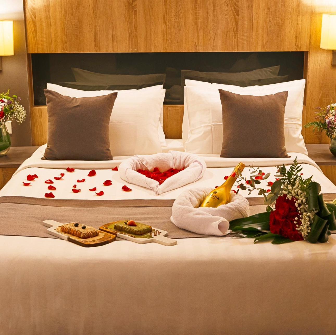 Laten Suites Prince Sultan Джедда Экстерьер фото